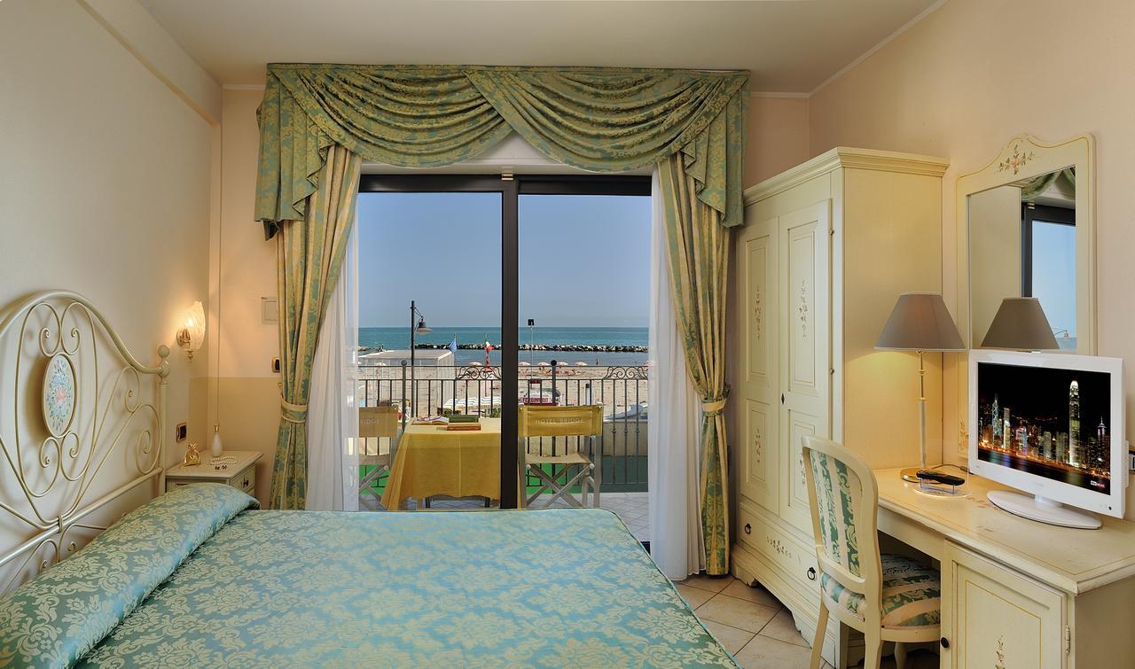 Hotel Bridge Bellaria-Igea Marina Zewnętrze zdjęcie